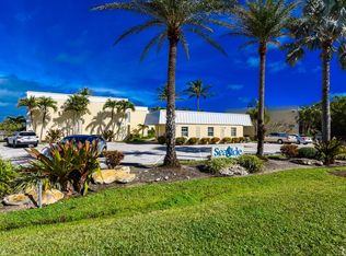3541 NE Ocean Blvd APT 2, Jensen Beach, FL 34957