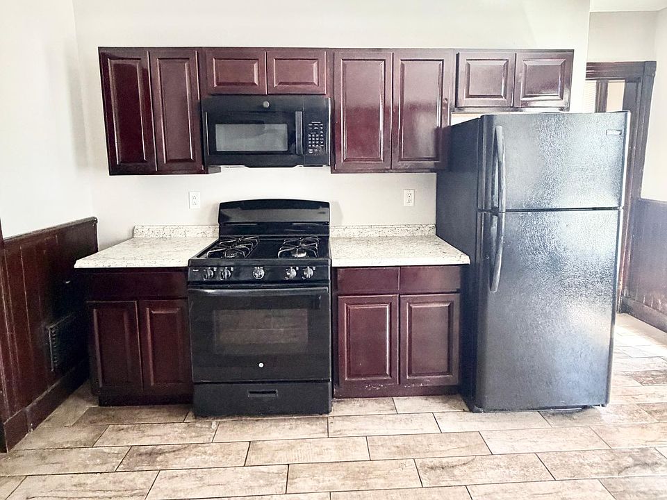 1st image of 624 Dixwell Ave #1A