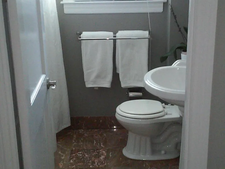 103 Valley View Rd — Photo 4