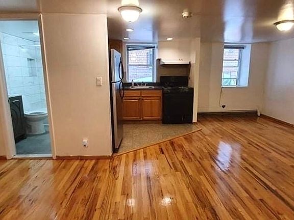 5th image of 31-12 46th St #1F