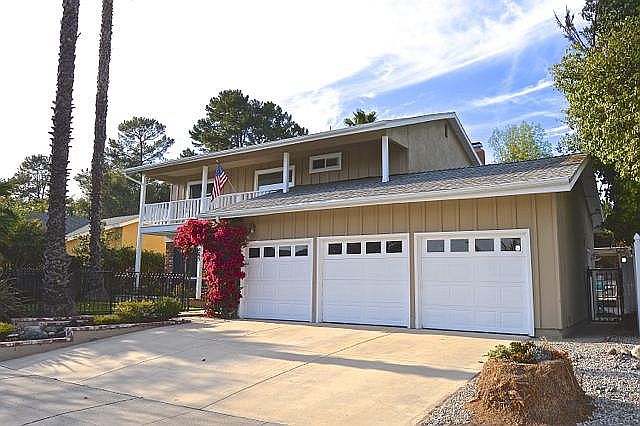 1st image of 665 W Velarde Dr