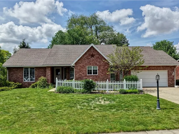 2148 Denise Dr NE, New Philadelphia, OH 44663