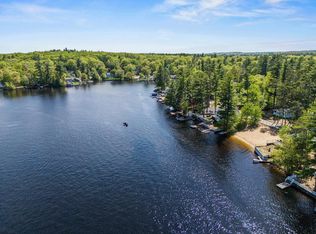 32 Henry Taylor St, Salem, NH 03079