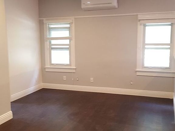 3rd image of 2130 1st Ave