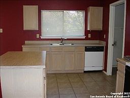 3rd image of 13519 Hickory Tavern