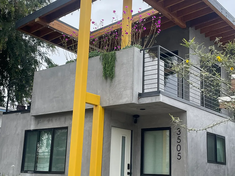 3505 W Alameda Ave #101