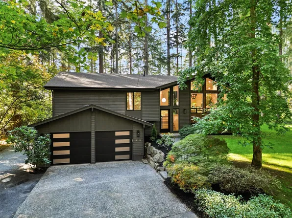 18113 194th Avenue NE, Woodinville, WA 98077