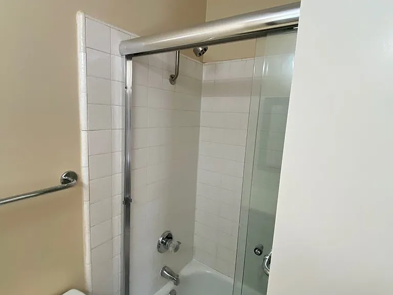 2059 Avenida Vista Delmonte #3 — Photo 12
