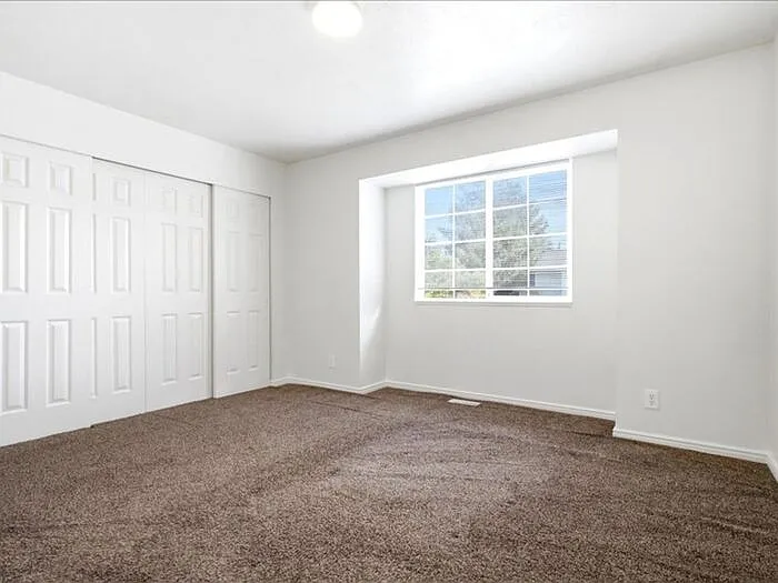 3235 W Brynwood Pine Bay — Photo 11