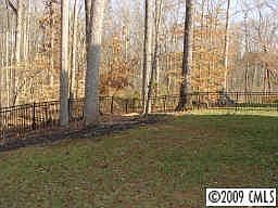 2nd image of 1037 Anduin Falls Dr