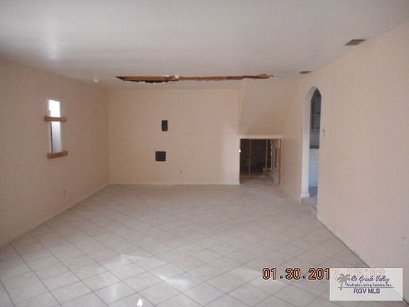 5th image of 1155 Chilton St