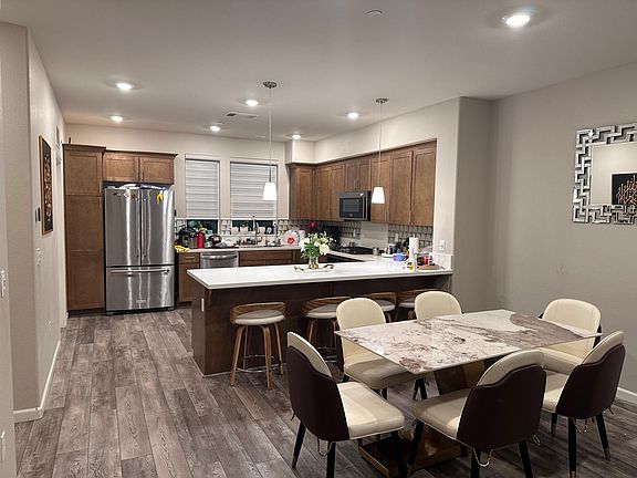 2nd image of 262 Agustin Narvaez St Unit 4