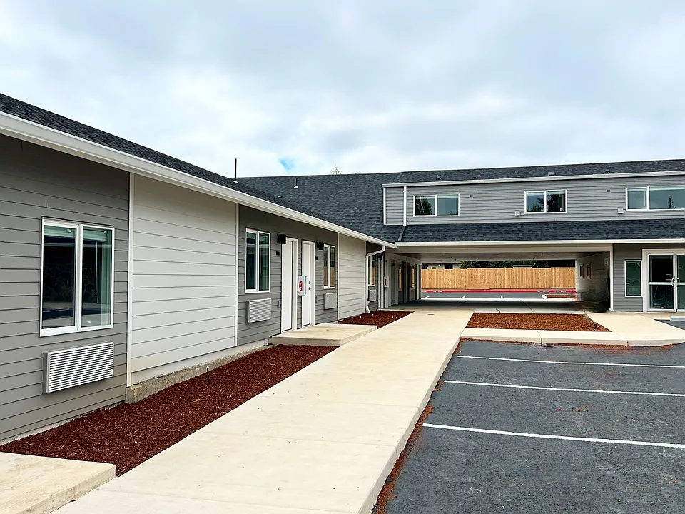 Mission Briar Apartments