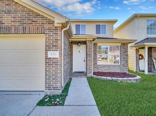 5051 Willow Point Dr, Conroe, TX 77303