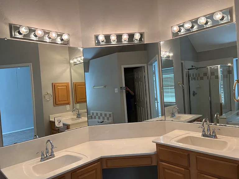 5820 Chatham Ln — Photo 15