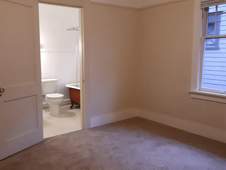 208 N Tacoma Ave #6 — Photo 6