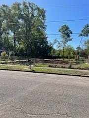 2nd image of 2309 Roosevelt St
