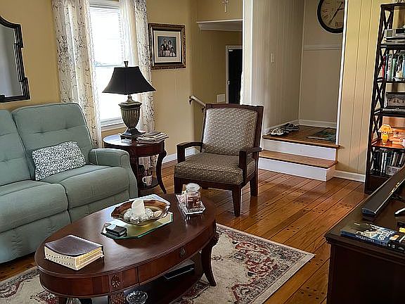 Living/TV room