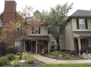 4066 Hampton Ridge Blvd, Howell, MI 48843