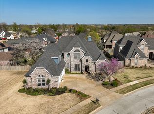 2301 S The Peaks Blvd, Rogers, AR 72758