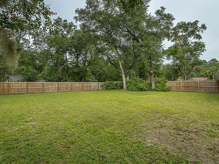 33 Dogwood Dr — Photo 28