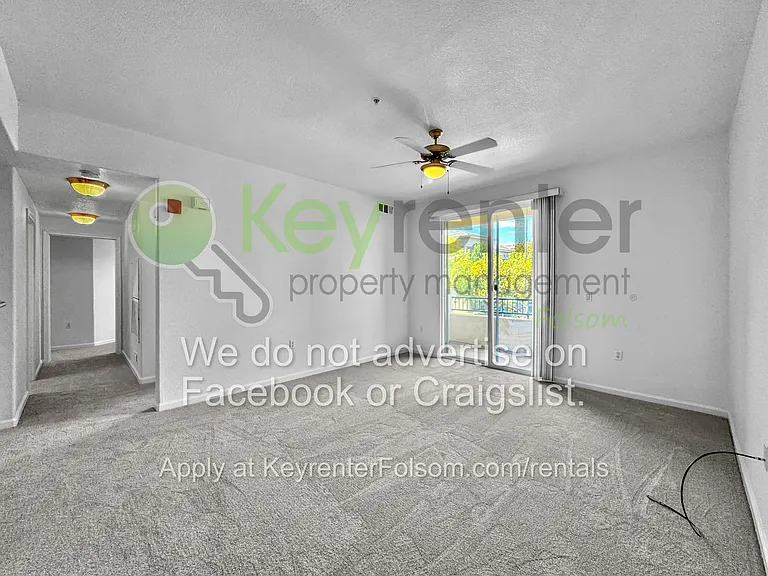 1300 Moon Cir #1326 — Photo 4