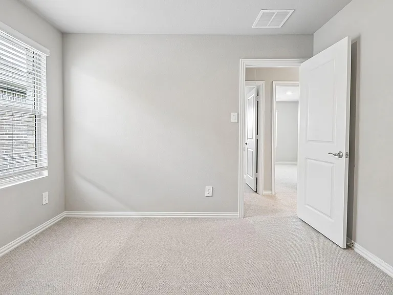 6206 Castamere Dr — Photo 29