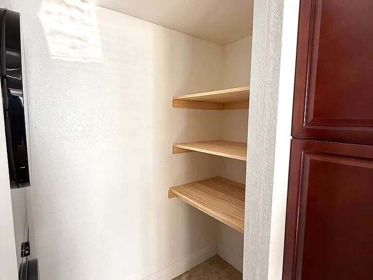 11526 Westwood Blvd #711 — Photo 18