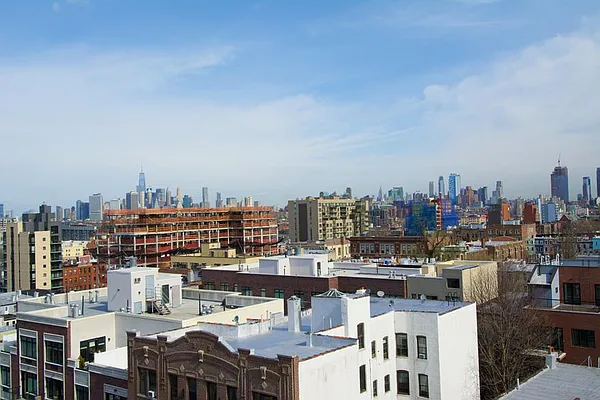 Sold by Brooklyn Bridge | media 10