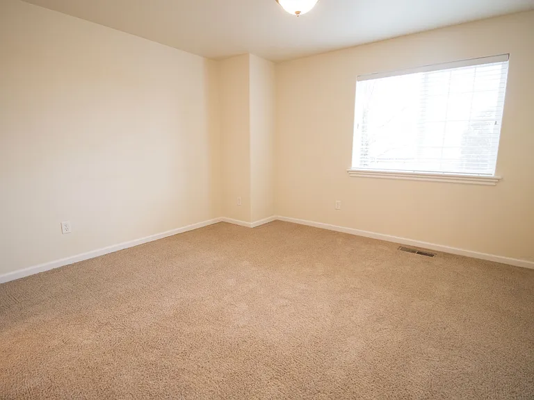 2545 Corona Ave #A — Photo 21