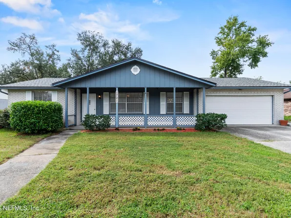 1721 GUMTREE Drive, Orange Park, FL 32073