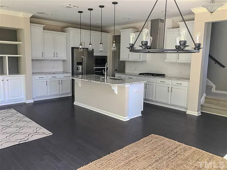 1120 Canyon Shadows Ct — Photo 6