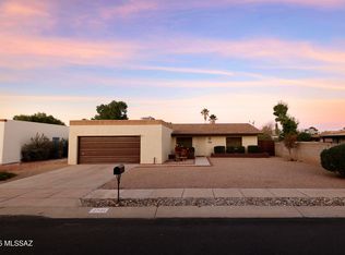 2731 N Dos Hombres Rd, Tucson, AZ 85715