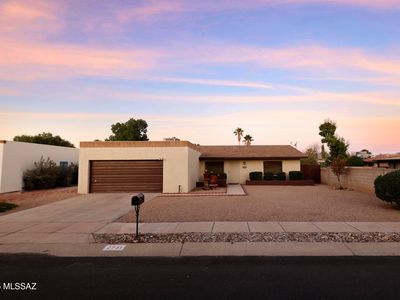 2731 N Dos Hombres Rd, Tucson, AZ, 85715
