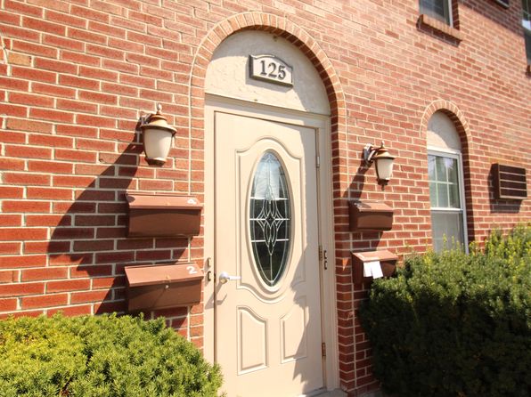 125 Overland Rd APT 1