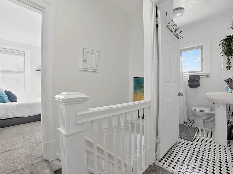 5728 Alder Way — Photo 16