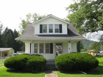 114 Colonial Ave, Smock, PA, 15480