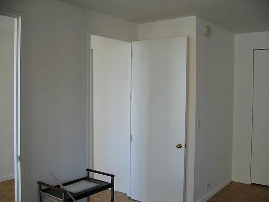 Rented by NY NY Condo, Inc | media 90