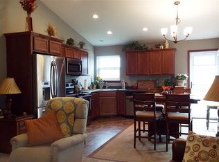 4167 Mourning Dove Dr, Waterloo, IA