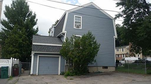 2nd image of 287 Pleasant St