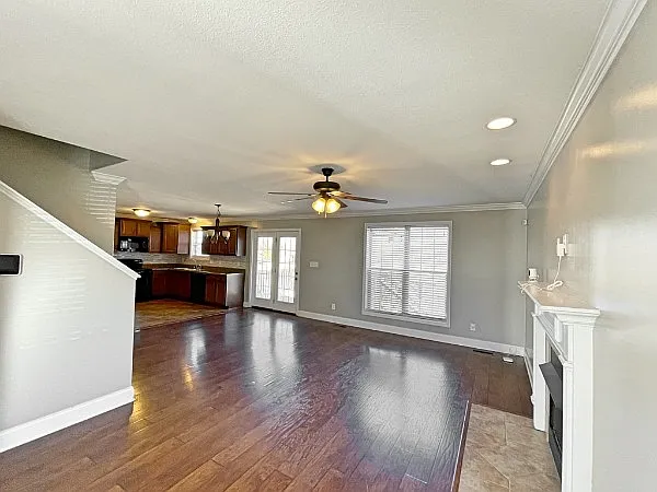 Building Photo - 3809 Suiter Rd