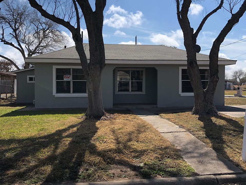 1st image of 795 Carlos St