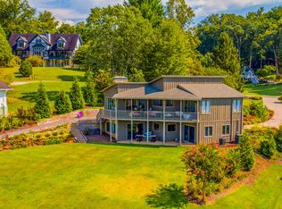 2805 Hidden Valley Rd, Hiawassee, GA 30546