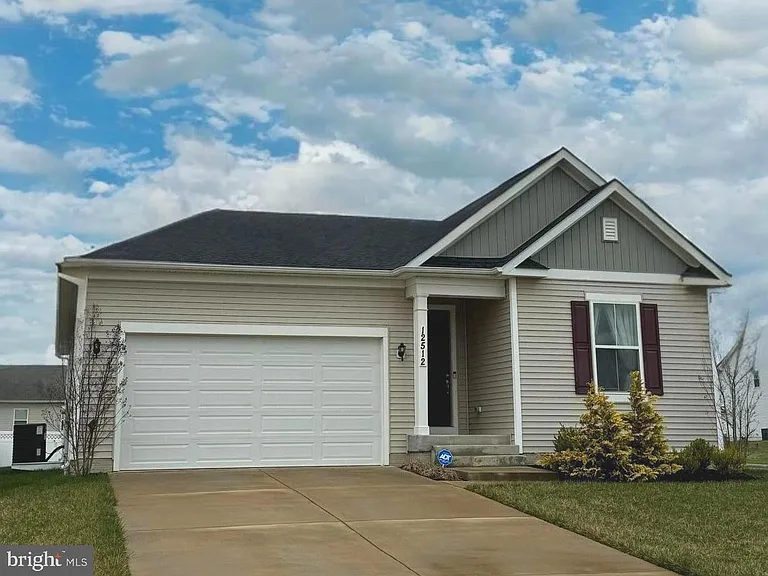 12512 Chambliss Dr — Photo 1