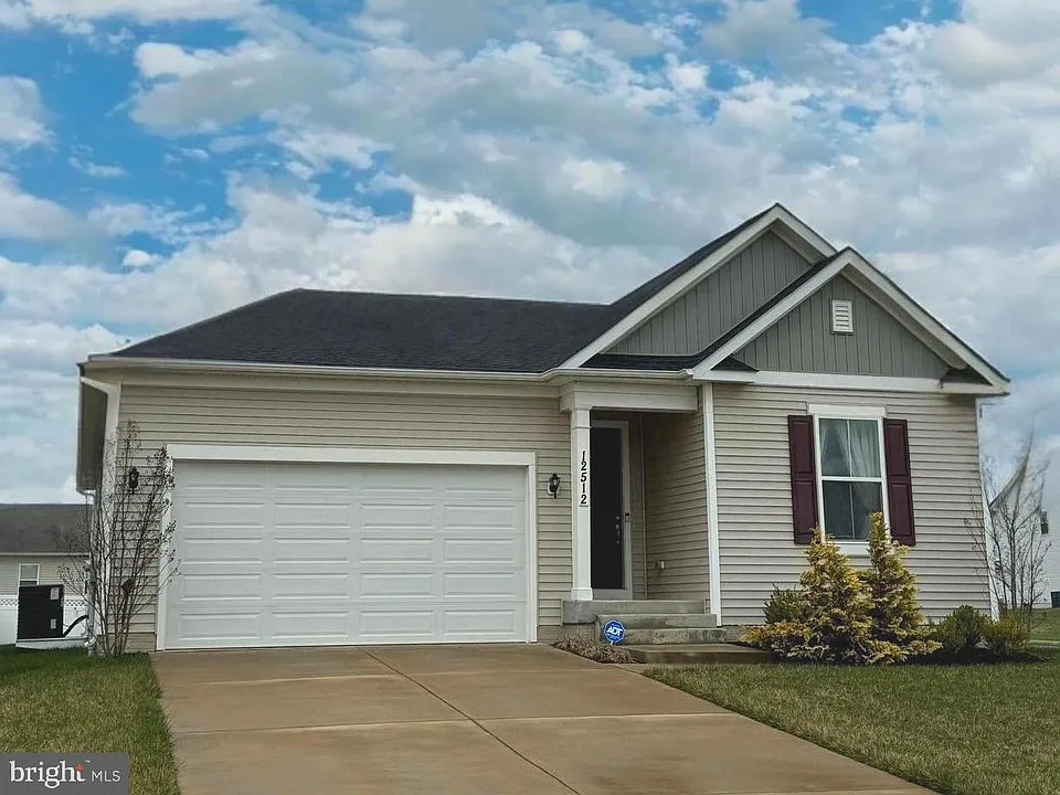 12512 Chambliss Dr