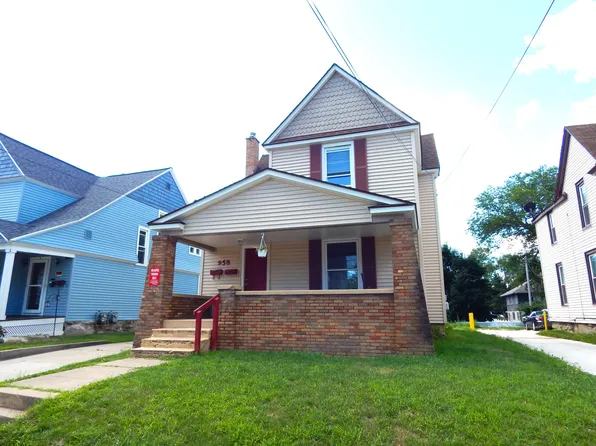 958 Bates St SE, Grand Rapids, MI 49506