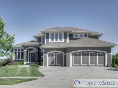 8183 Bittersweet Dr, Lenexa, KS, 66220