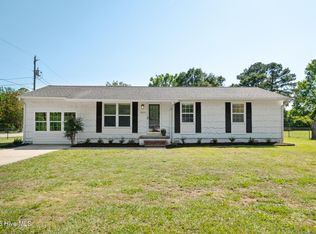 3521 Middle Sound Loop Rd, Wilmington, NC 28411