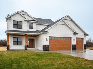 1701 20th Avenue Cir NE, Kasson, MN 55944