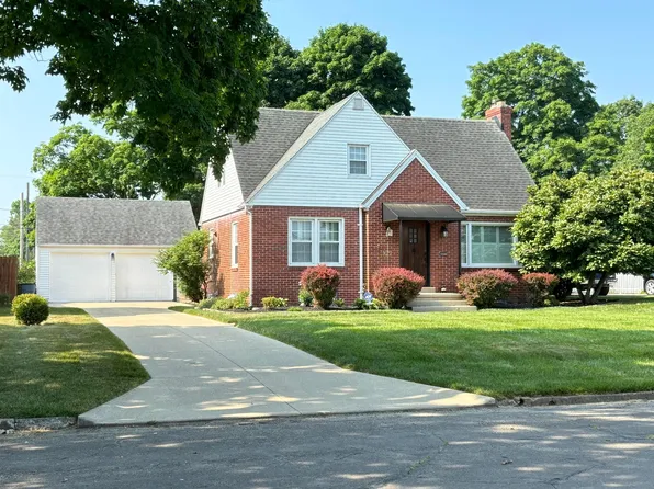 105 Reber Ave, Circleville, OH 43113